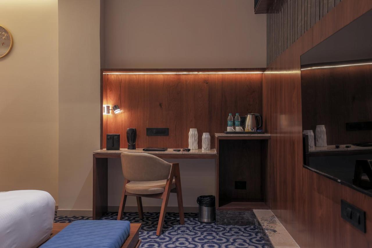 Hotel Aditya Mansingh Inn Somnath Exterior photo
