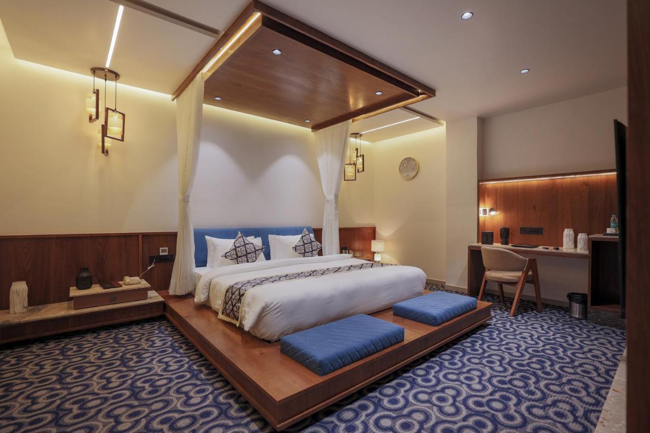 Hotel Aditya Mansingh Inn Somnath Exterior photo